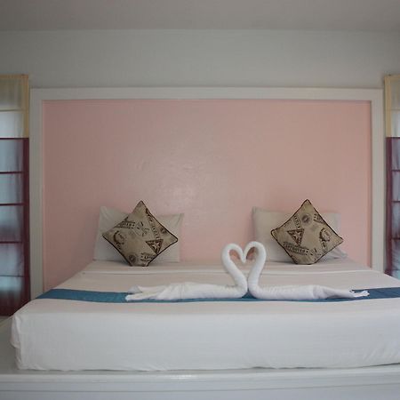 Phuket Racha Kata Homestay Eksteriør bilde