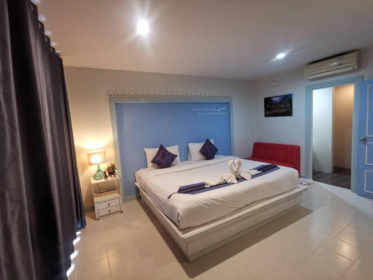 Phuket Racha Kata Homestay Eksteriør bilde