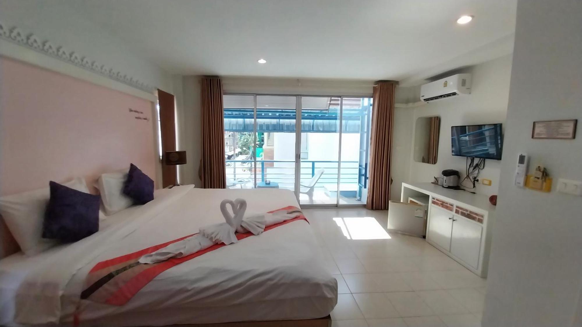 Phuket Racha Kata Homestay Eksteriør bilde