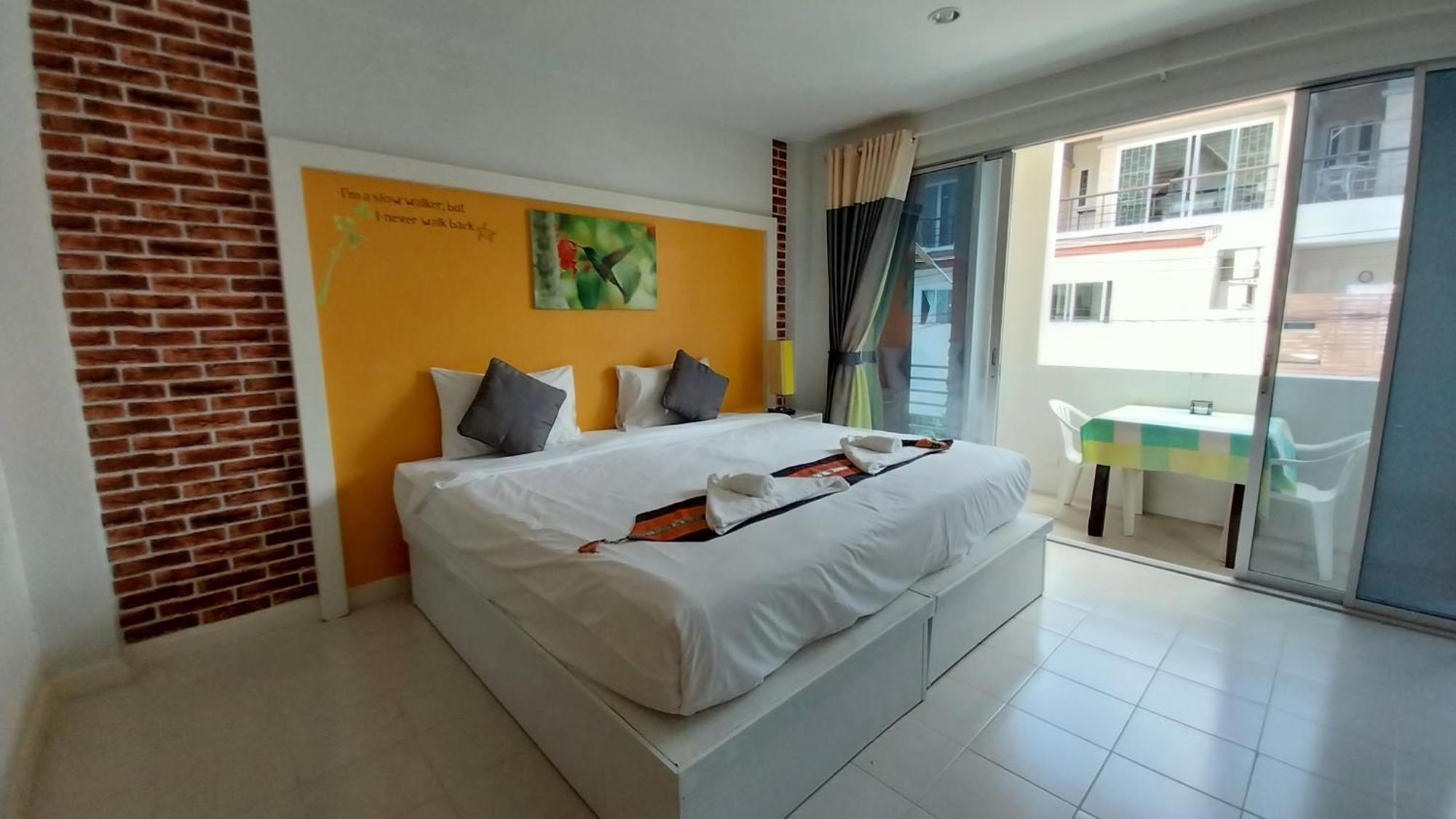 Phuket Racha Kata Homestay Eksteriør bilde