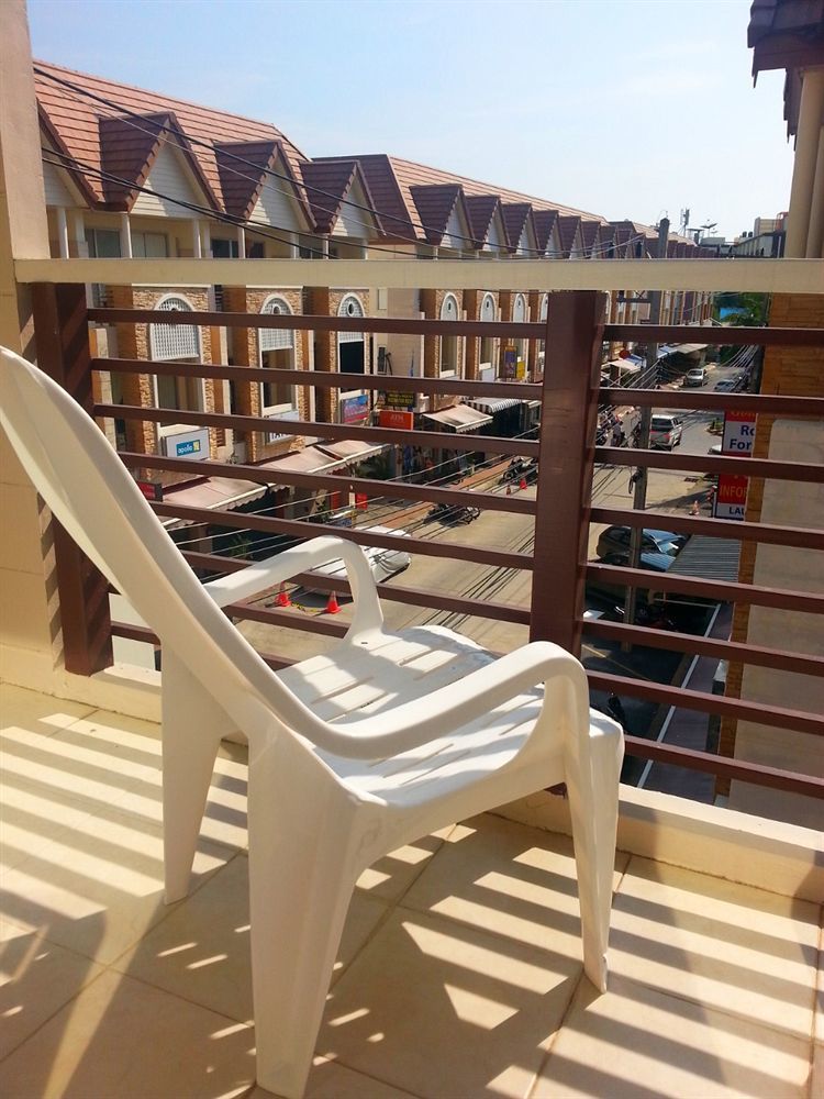 Phuket Racha Kata Homestay Eksteriør bilde